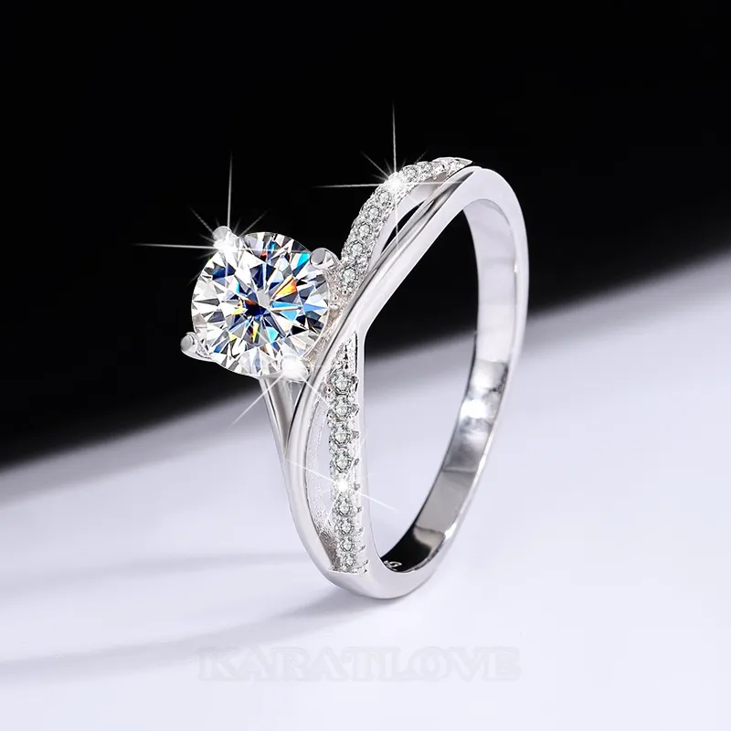 Round Cut Moissanite Diamond White 925 Sterling Silver Classic Engagement Ring