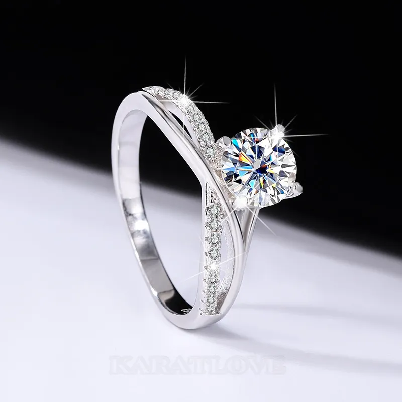 Round Cut Moissanite Diamond White 925 Sterling Silver Classic Engagement Ring