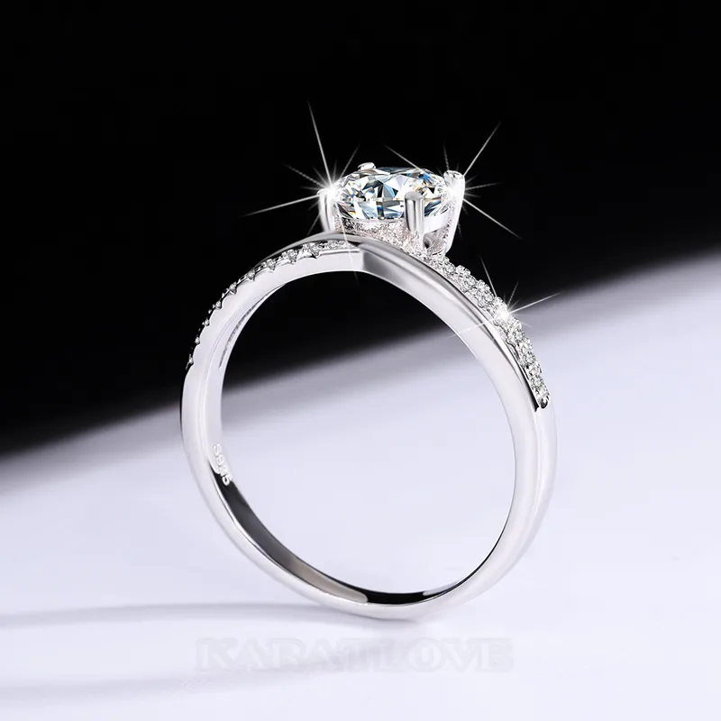 Round Cut Moissanite Diamond White 925 Sterling Silver Classic Engagement Ring